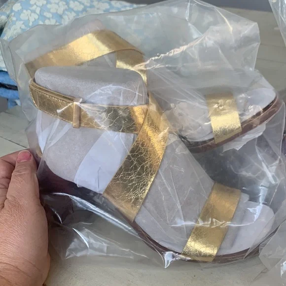 New Franco Sarto Sandals - Picture 8 of 8